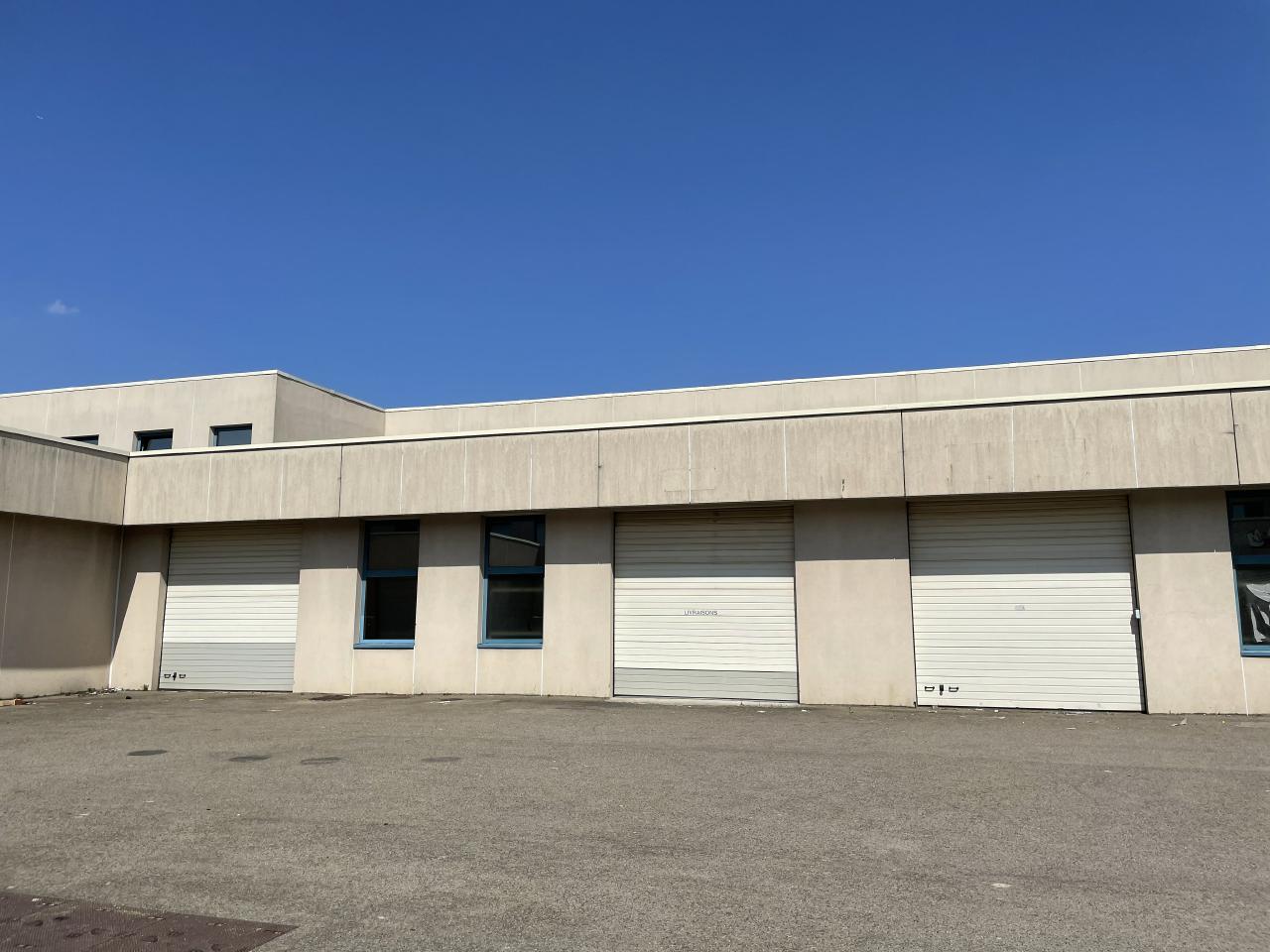 Local d'activité La Verrière 874m² Location local d'activité La Verrière Yvelines OLACT2117962 2